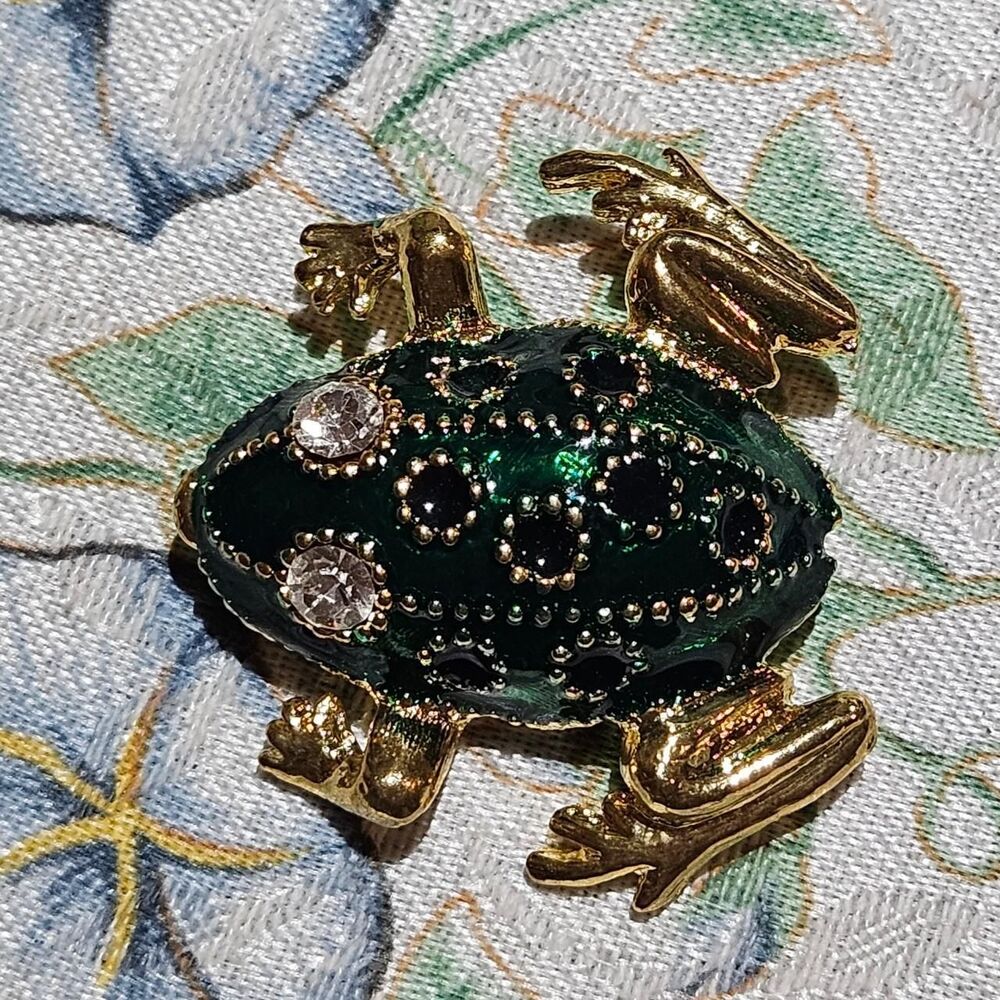 vintage whimsical boho frog green brooch